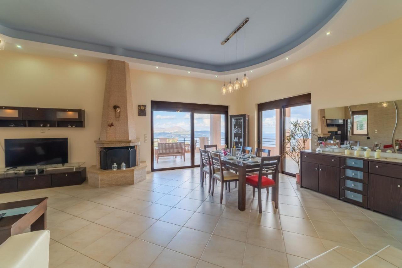 Deluxe Villa Kamba With Sea View Aptera Exterior photo