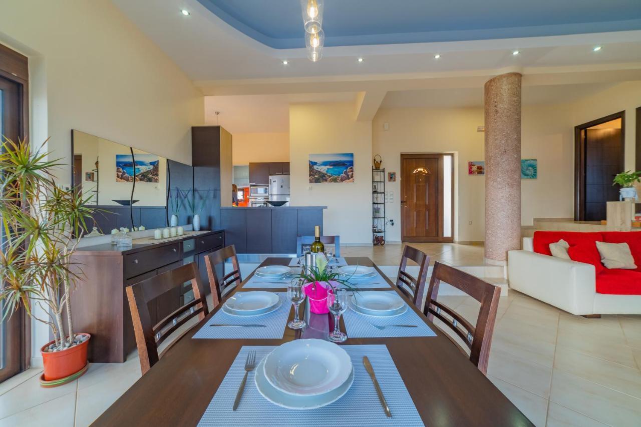 Deluxe Villa Kamba With Sea View Aptera Exterior photo