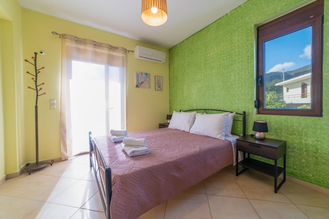 Deluxe Villa Kamba With Sea View Aptera Exterior photo
